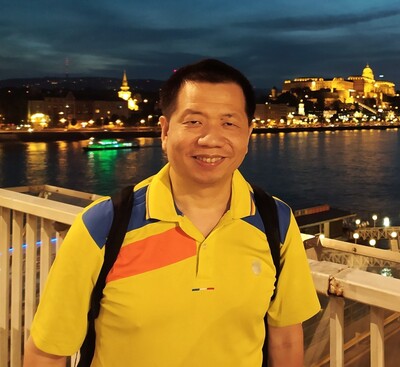 潘仁義 教授